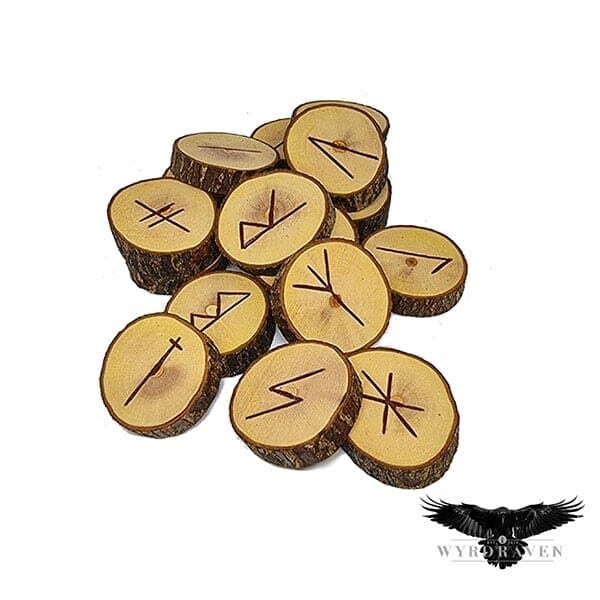 Younger Futhark Horse Chestnut Runes - Viking Runes - Wyrdraven Runes - wyrdraven.co.uk