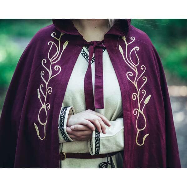 Embroidered Cotton Cape Red - Viking Cloaks - Viking Coats - Viking Wraps - Wyrdraven Cloaks - www.wyrdraven.co.uk