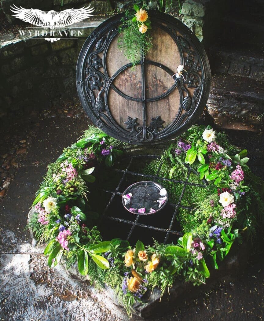 Chalice-Wells Chalice-Wells