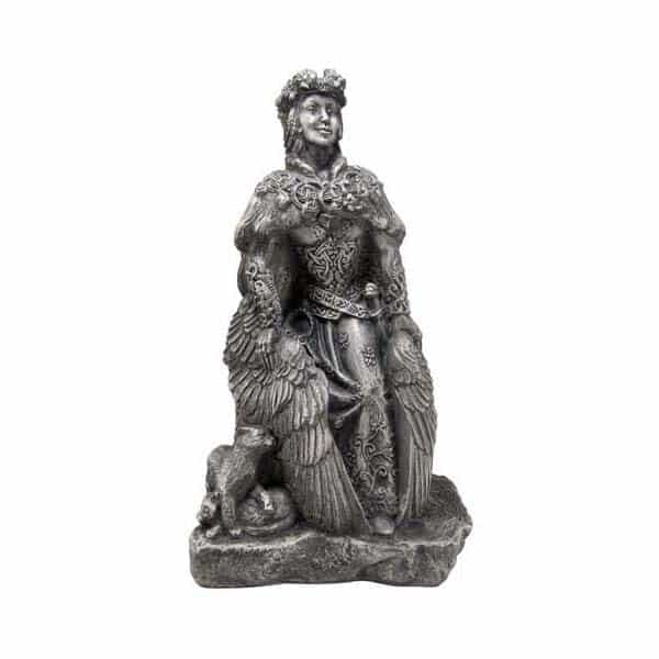 Large Freya Figurine - Dryad Design - Wyrdraven Figurines - www.wyrdraven.co.uk