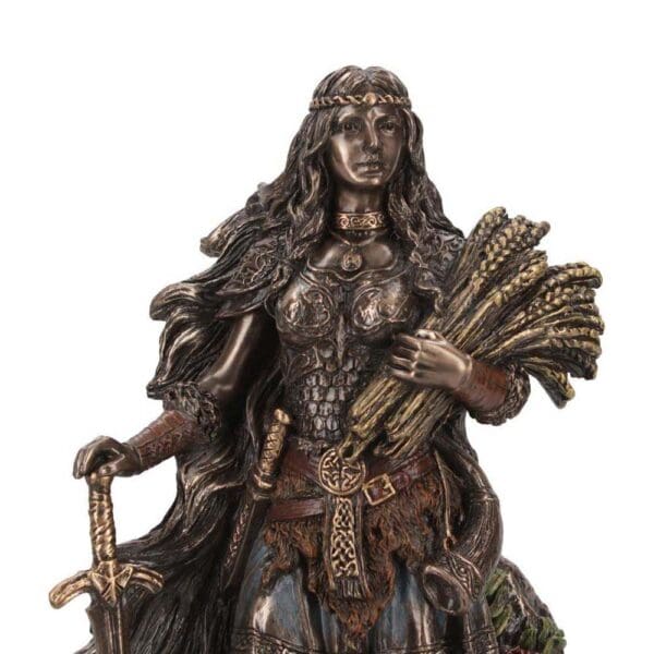 Sif Figurine - Wyrdraven Viking Figurines - www.wyrdraven.co.uk