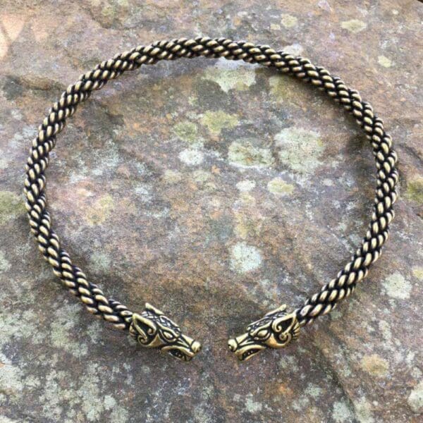 Crafty Celts Bronze Wolf Head Torc Medium Braid - Wyrdraven Jewellery -www.wyrdraven.co.uk