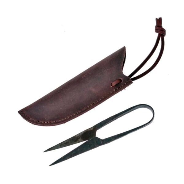 Small Snips Leather Knife Sheath - Wyrdraven Weapons - Wyrdraven - wyrdravem.co.uk